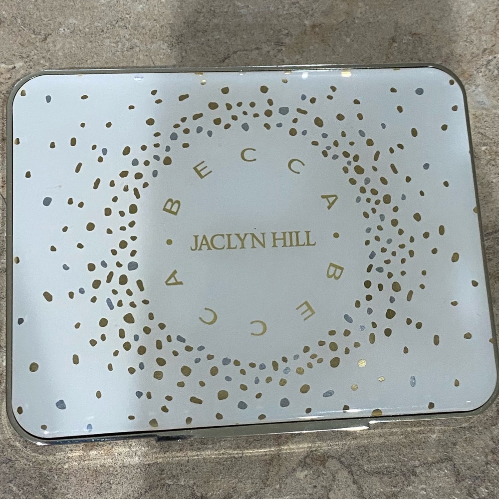 LIKE NEW JACLYN HILL X Becca palette